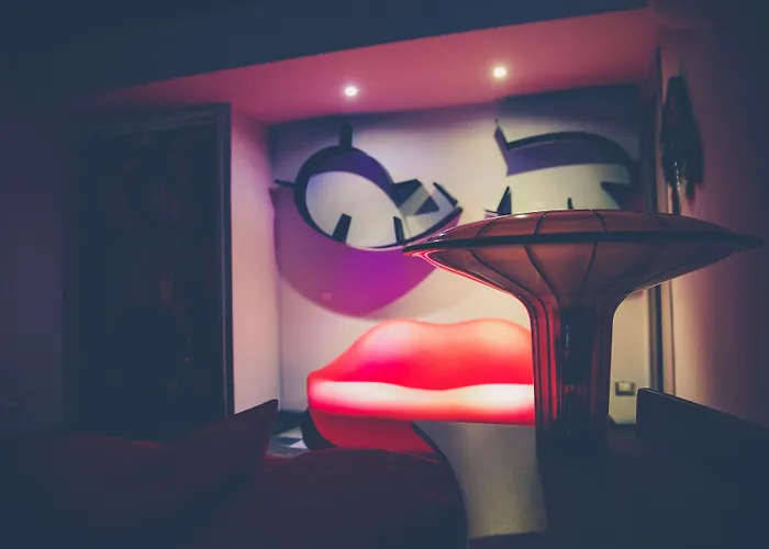 Suite D'Autore Art Hotel Al Duomo